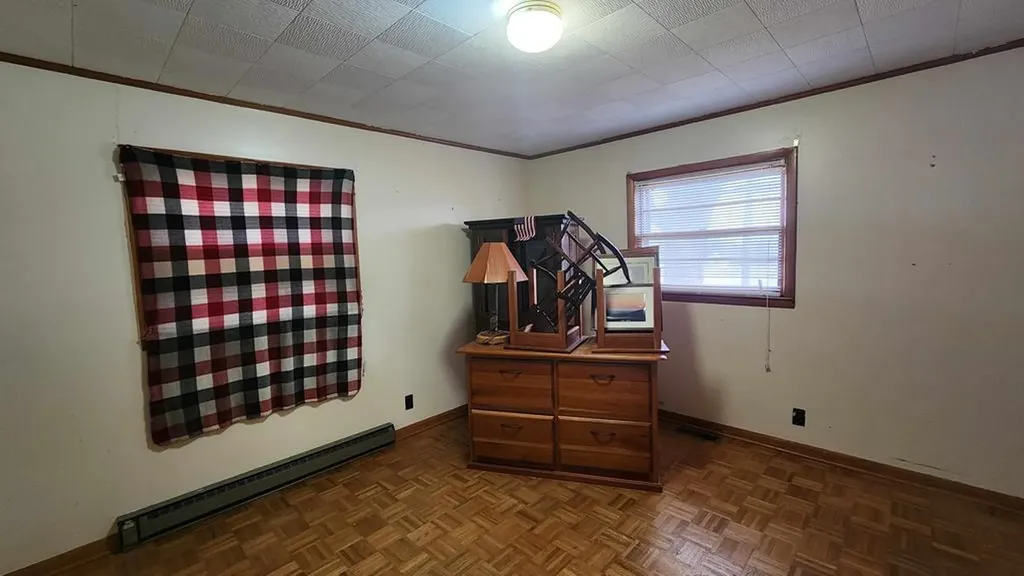 1860 Moodyville Road Byrdstown TN 38549