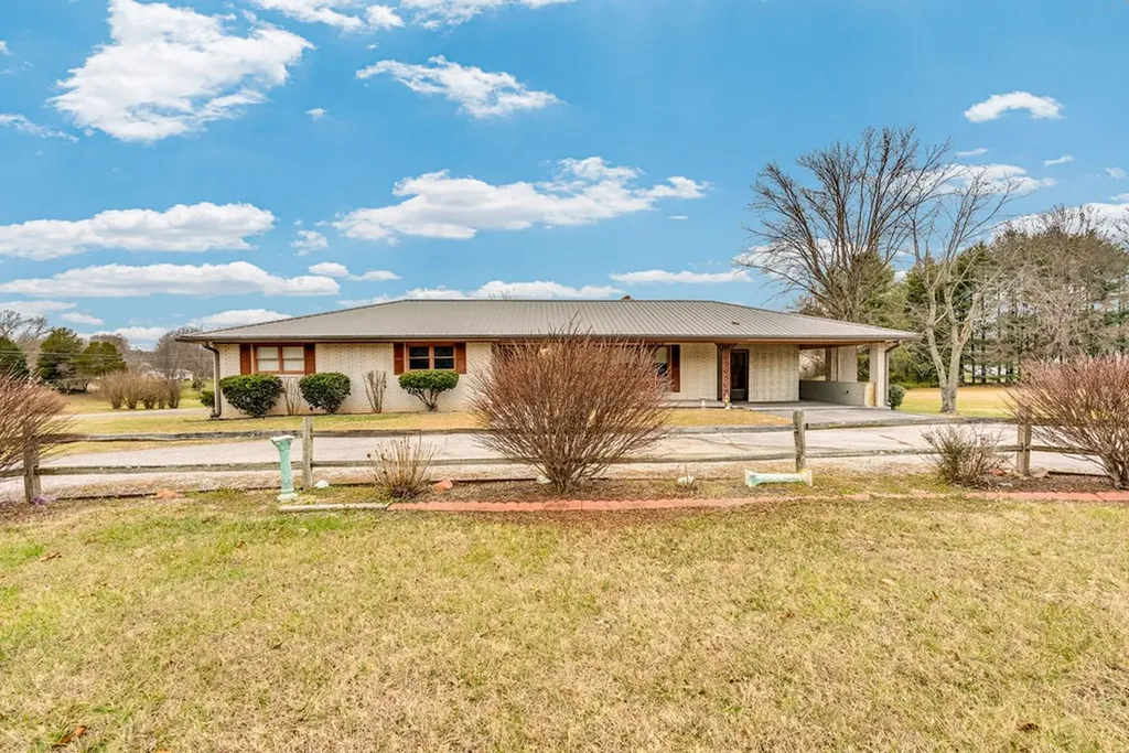 2265 Burgess Falls Road Cookeville TN 38506