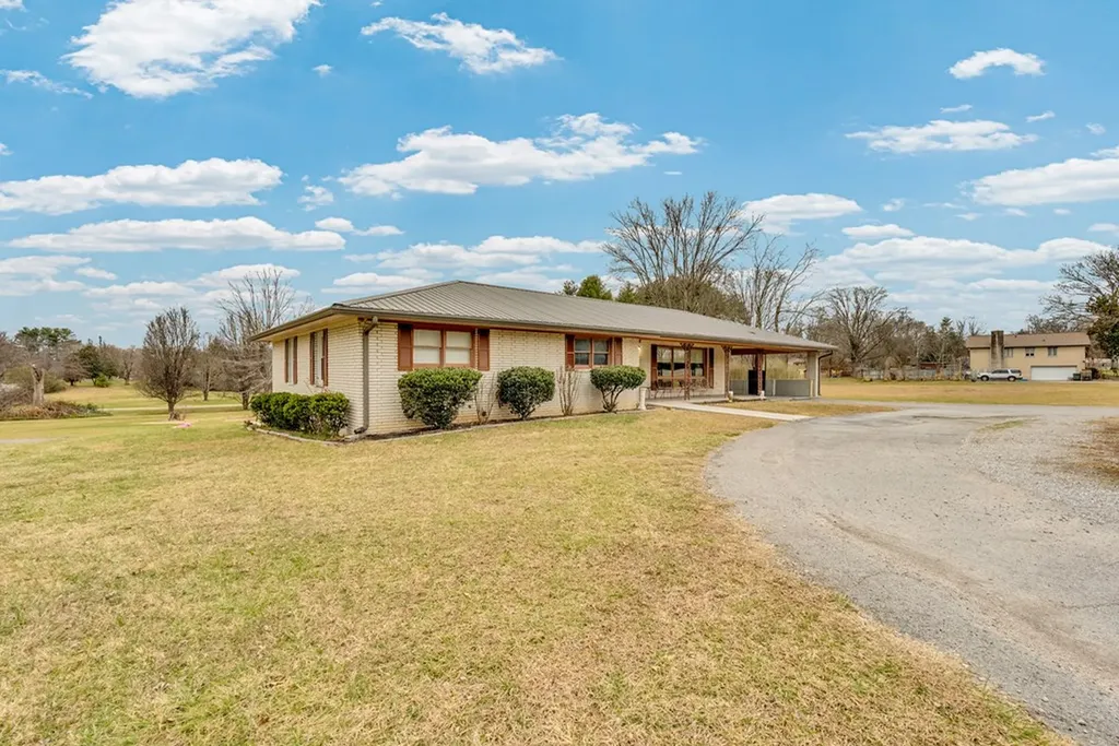 2265 Burgess Falls Road Cookeville TN 38506