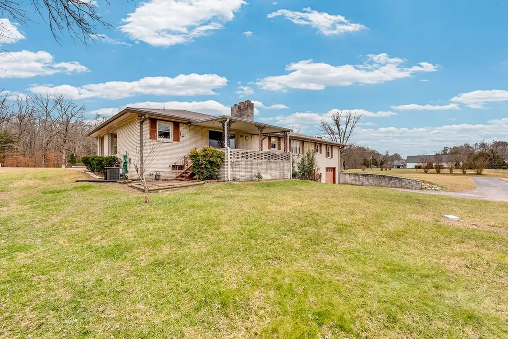 2265 Burgess Falls Road Cookeville TN 38506