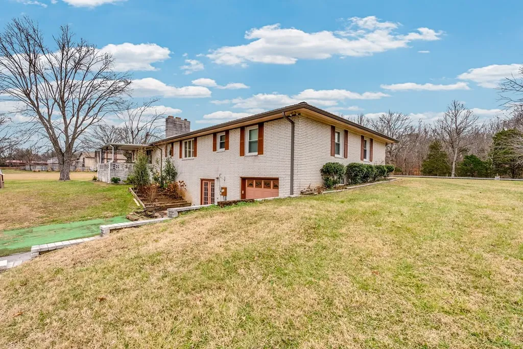 2265 Burgess Falls Road Cookeville TN 38506