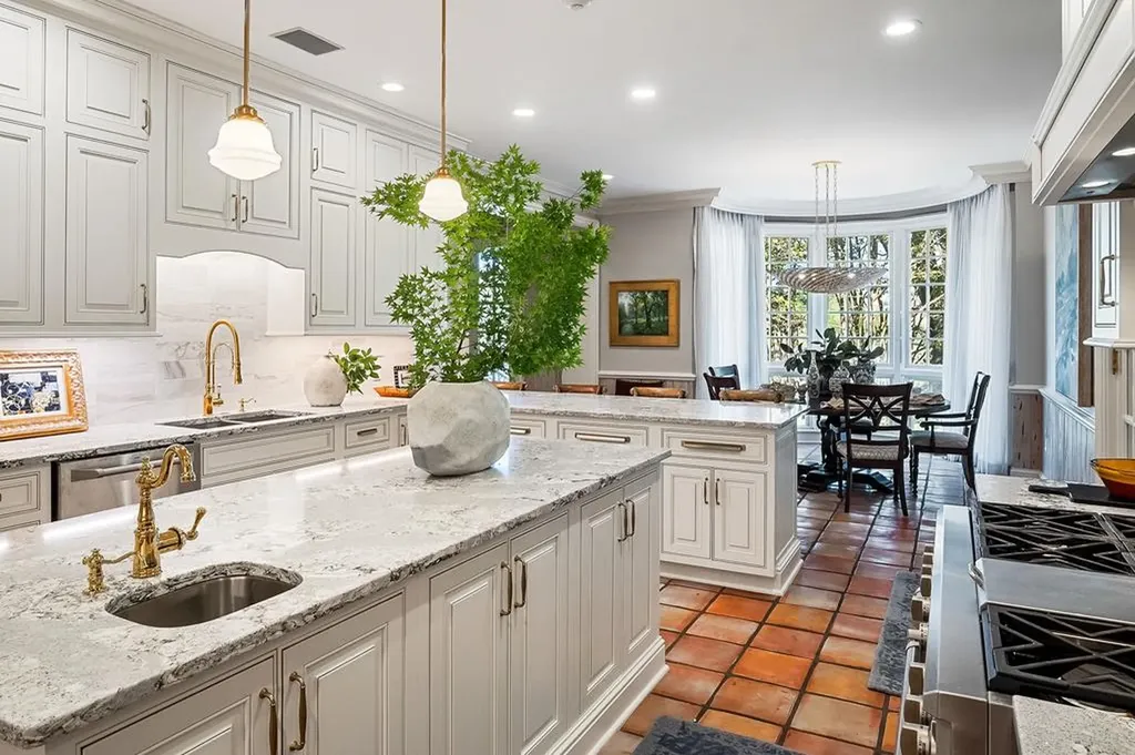 335 N Dixie Avenue Cookeville TN 38501