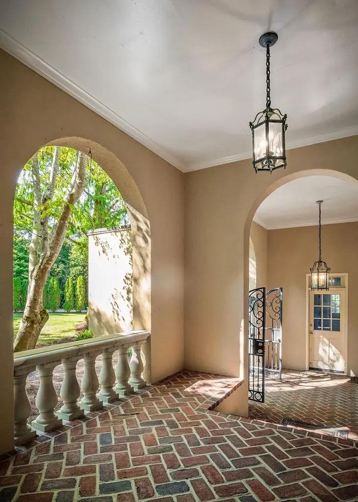 335 N Dixie Avenue Cookeville TN 38501