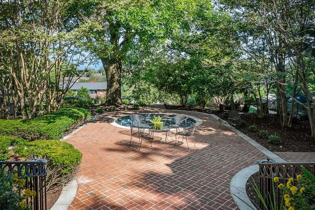 335 N Dixie Avenue Cookeville TN 38501