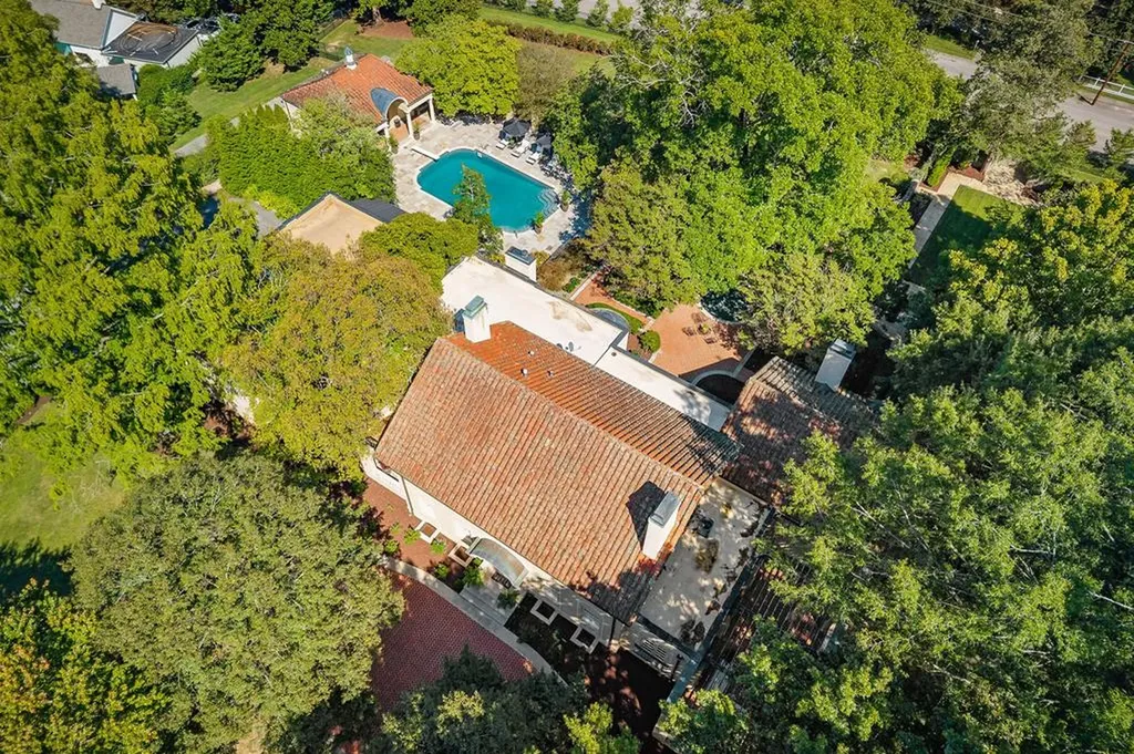 335 N Dixie Avenue Cookeville TN 38501