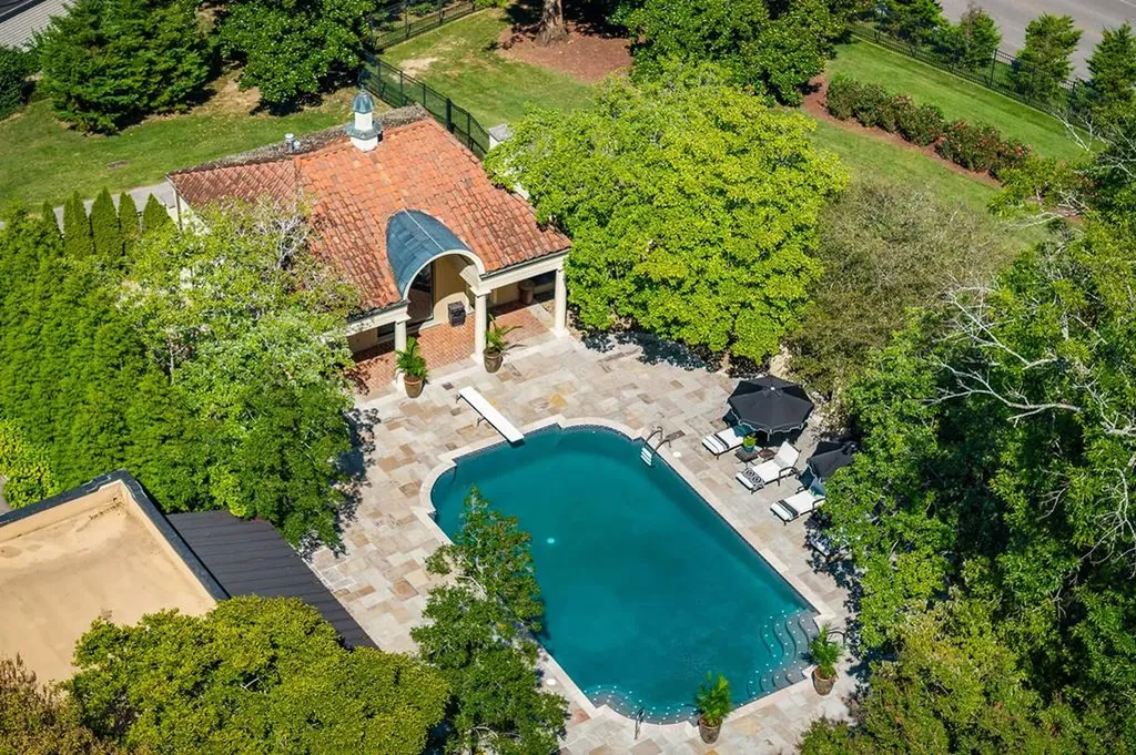 335 N Dixie Avenue Cookeville TN 38501