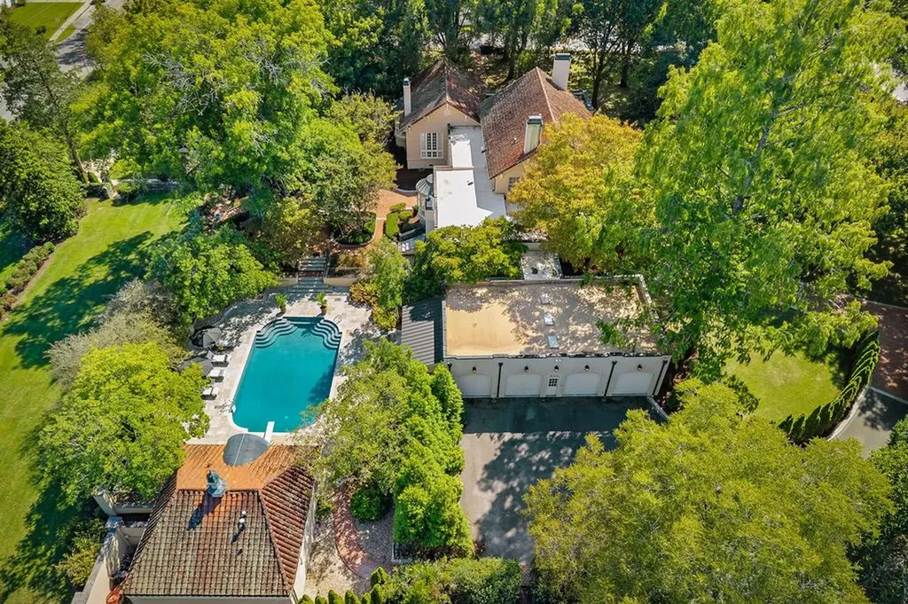 335 N Dixie Avenue Cookeville TN 38501