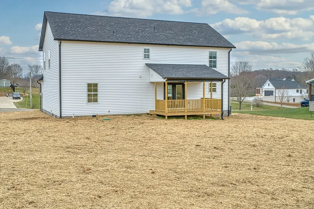 3175 Eagle Landing Drive Cookeville TN 38506