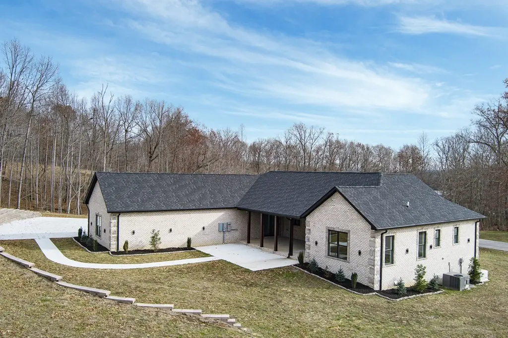 519 Cumberland View Drive Crossville TN 38555