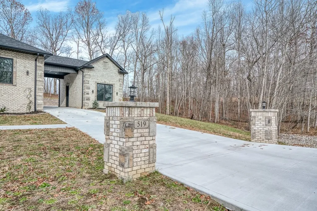 519 Cumberland View Drive Crossville TN 38555