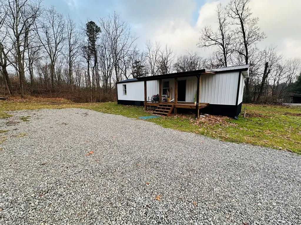 803 Old Poplar Cove Road Jamestown TN 38556