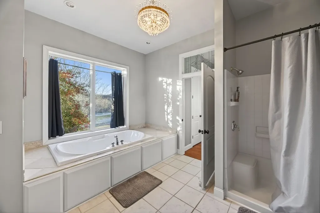 77 River Front Drive Sparta TN 38583