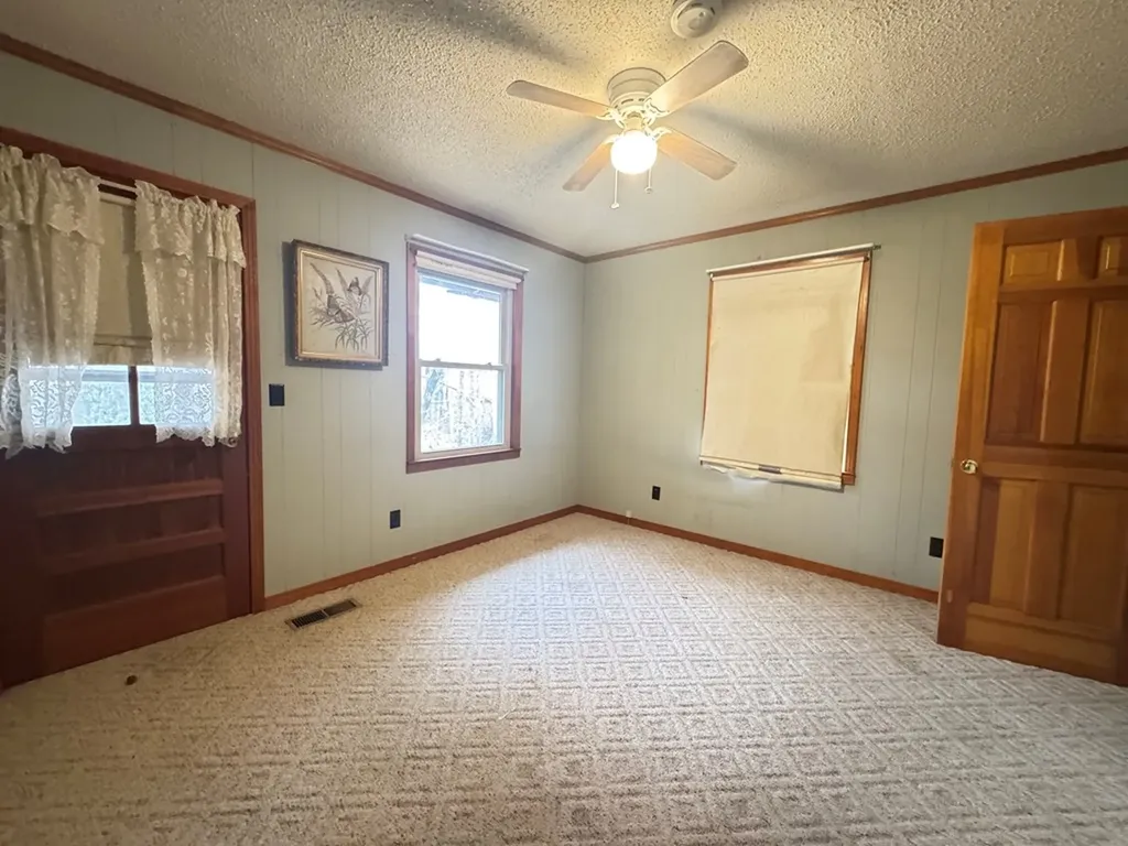 146 H Brown Lane Gainesboro TN 38562