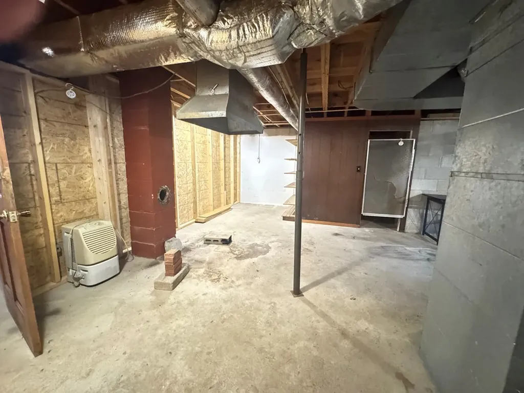 146 H Brown Lane Gainesboro TN 38562