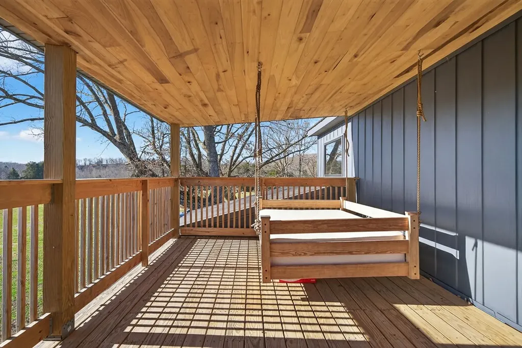 8225 Red Hill Road Pall Mall TN 38577