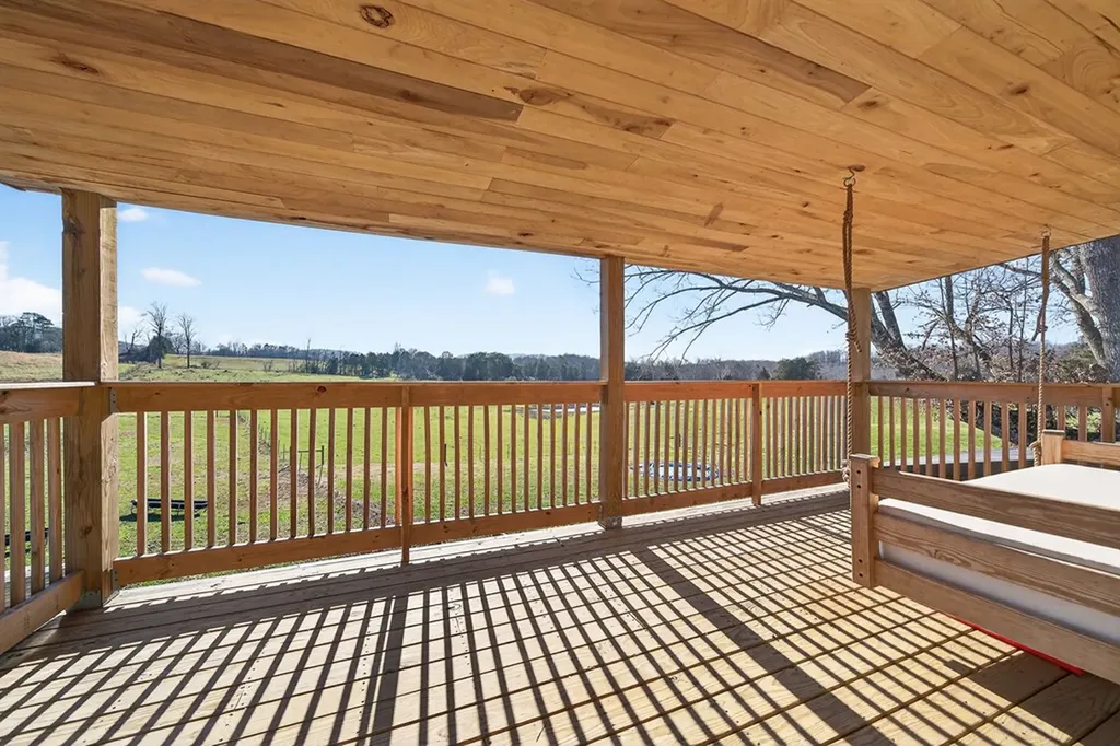 8225 Red Hill Road Pall Mall TN 38577