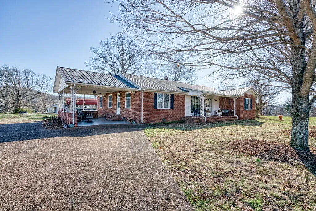6798 Cherry Creek Road Cookeville TN 38501