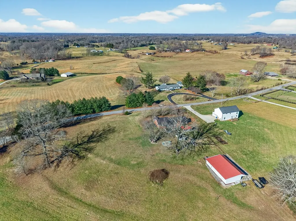 6798 Cherry Creek Road Cookeville TN 38501
