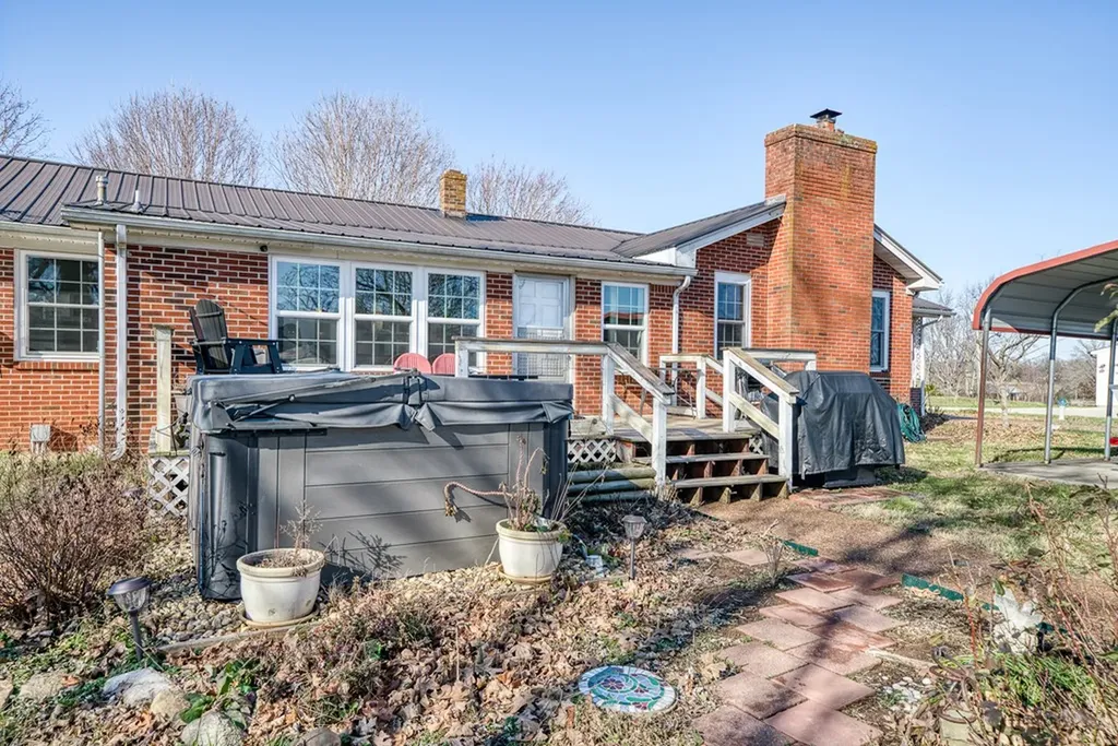 6798 Cherry Creek Road Cookeville TN 38501