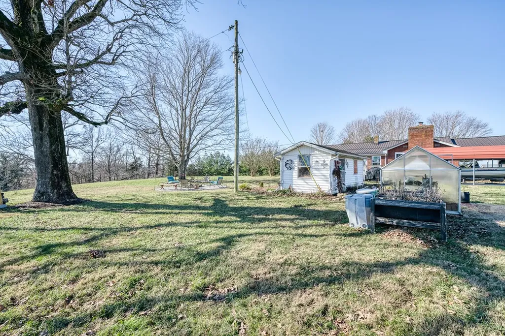6798 Cherry Creek Road Cookeville TN 38501