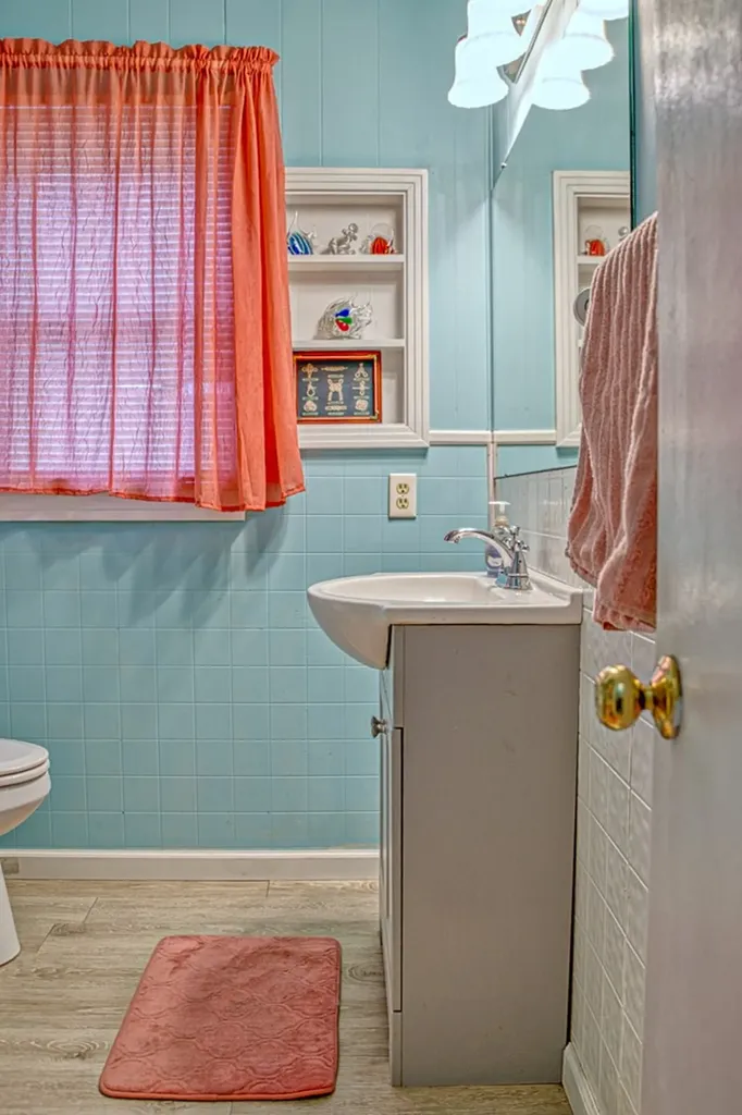 1369 Austin Lake Road Baxter TN 38544