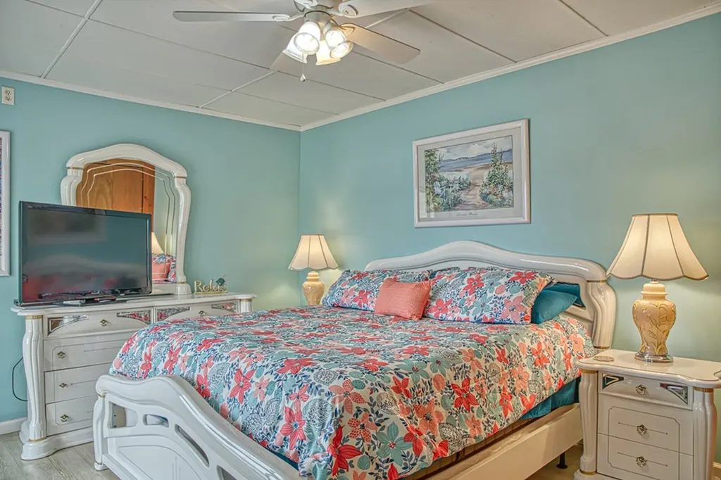 1369 Austin Lake Road Baxter TN 38544