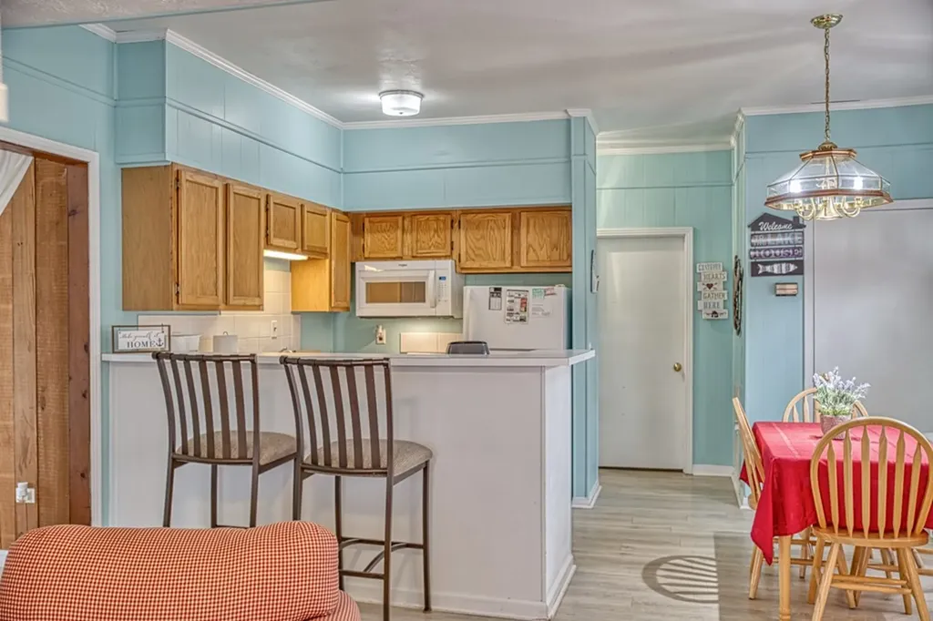 1369 Austin Lake Road Baxter TN 38544