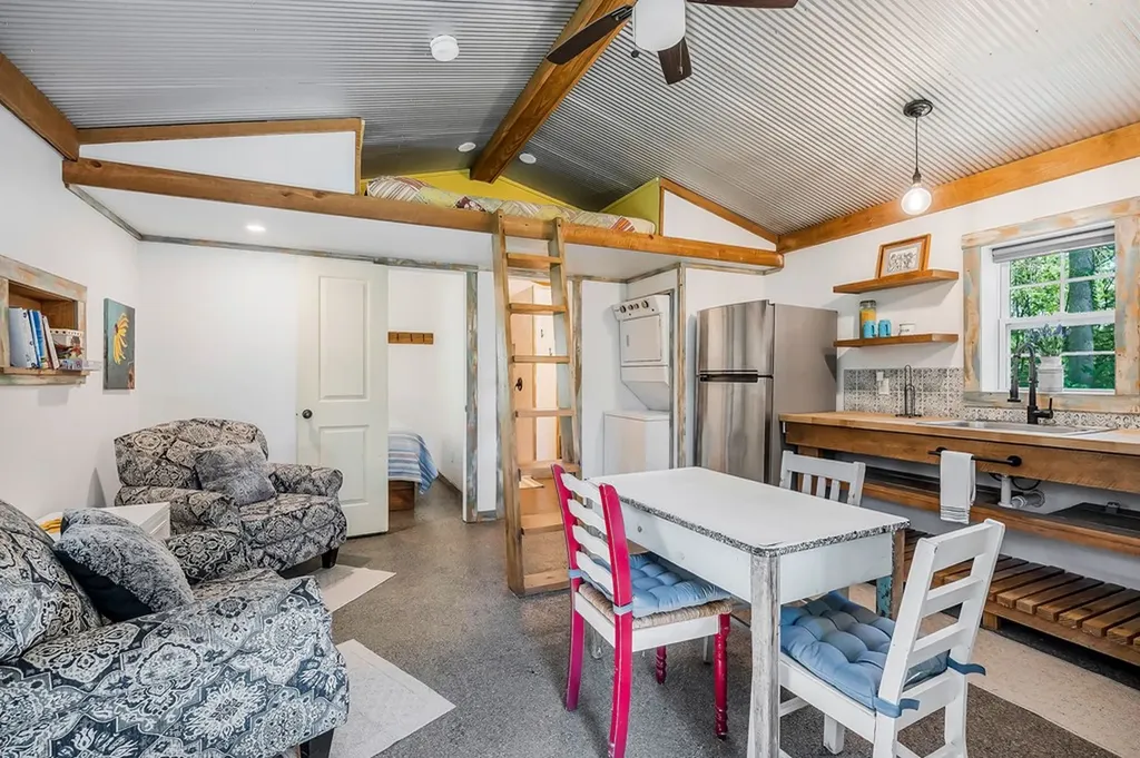 3249 Moodyville Road Byrdstown TN 38549