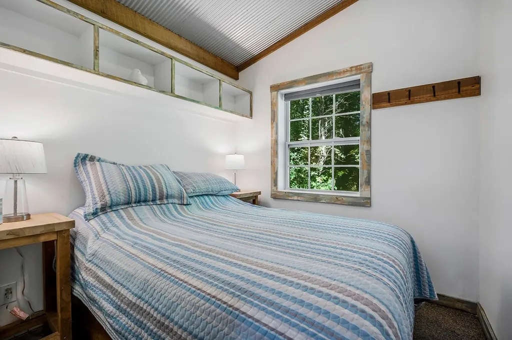 3249 Moodyville Road Byrdstown TN 38549