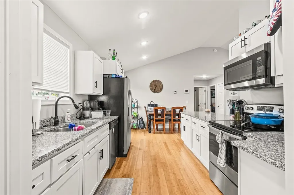 2190 Sullivan Knowles Road Sparta TN 38583