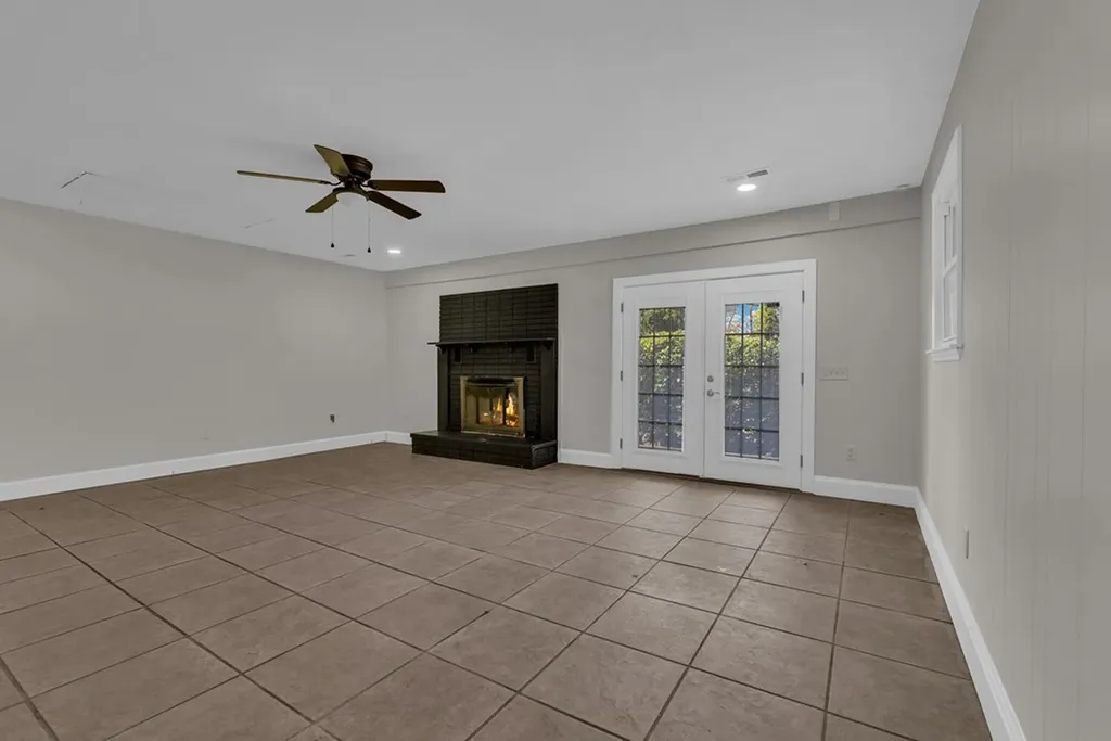 149 Central Circle Sparta TN 38583