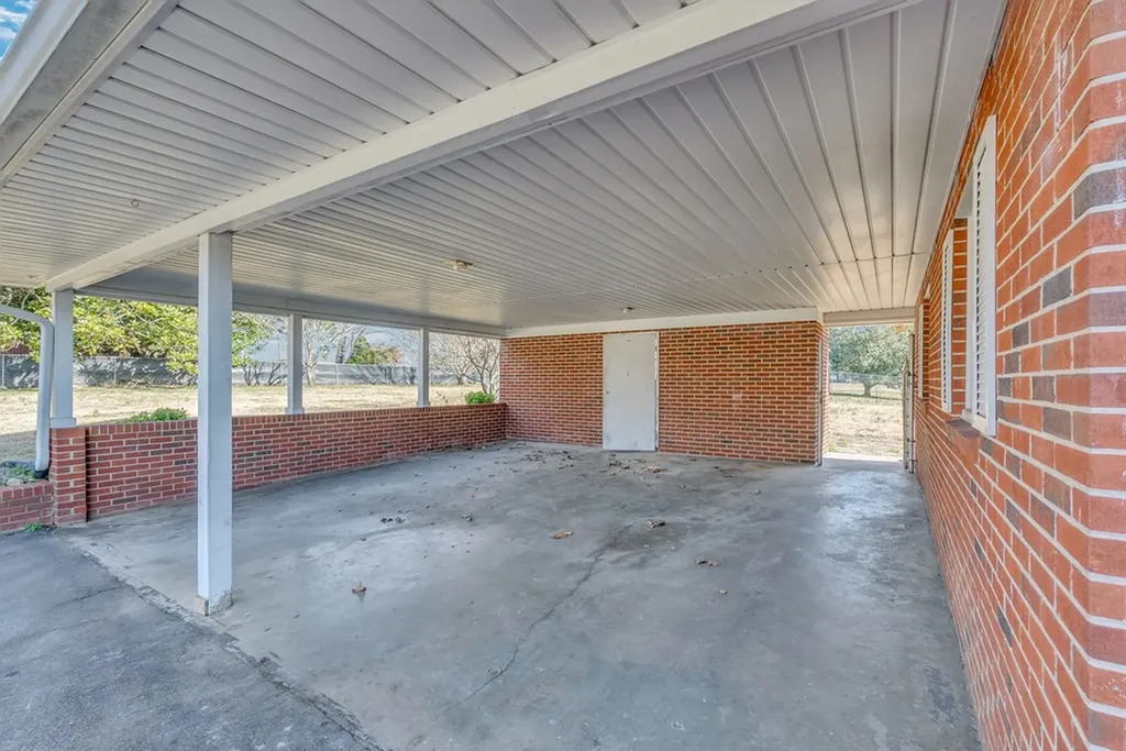 149 Central Circle Sparta TN 38583