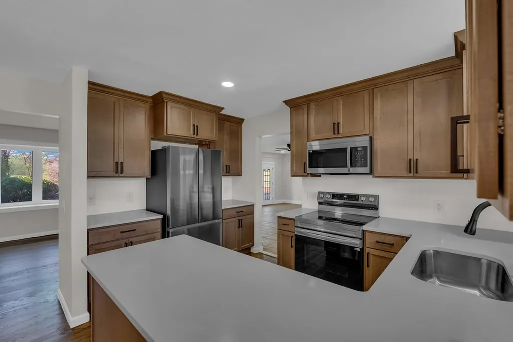 149 Central Circle Sparta TN 38583