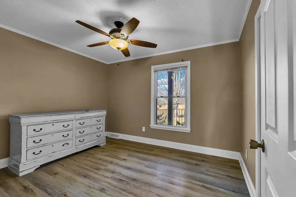 1868 Herbert Garrett Road Cookeville TN 38506