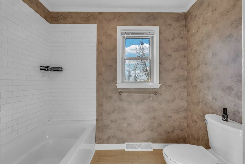 1868 Herbert Garrett Road Cookeville TN 38506