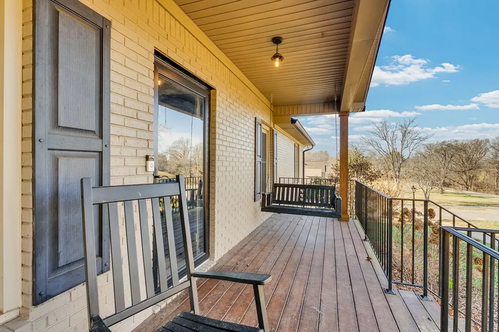 1868 Herbert Garrett Road Cookeville TN 38506