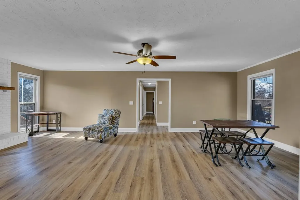 1868 Herbert Garrett Road Cookeville TN 38506