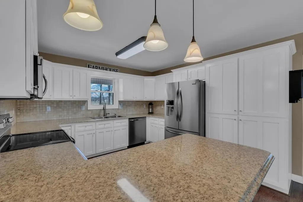 126 Dial Lane Rickman TN 38580