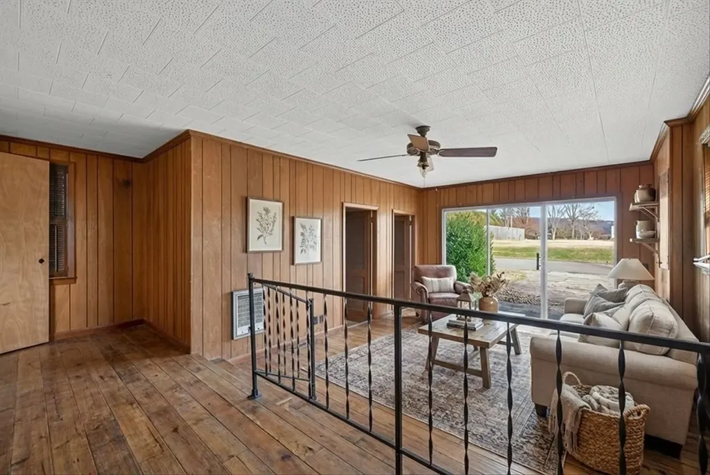 203 Cherry Street Pikeville TN 37367