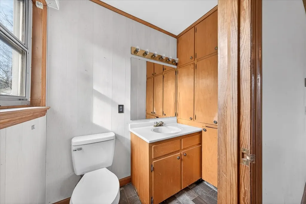 203 Cherry Street Pikeville TN 37367