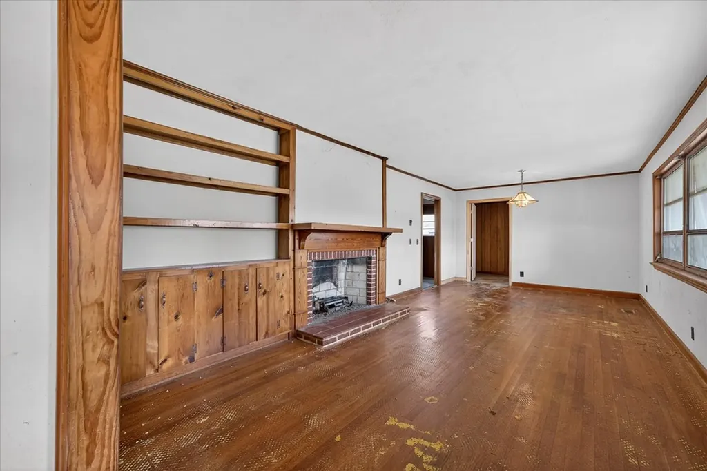 203 Cherry Street Pikeville TN 37367