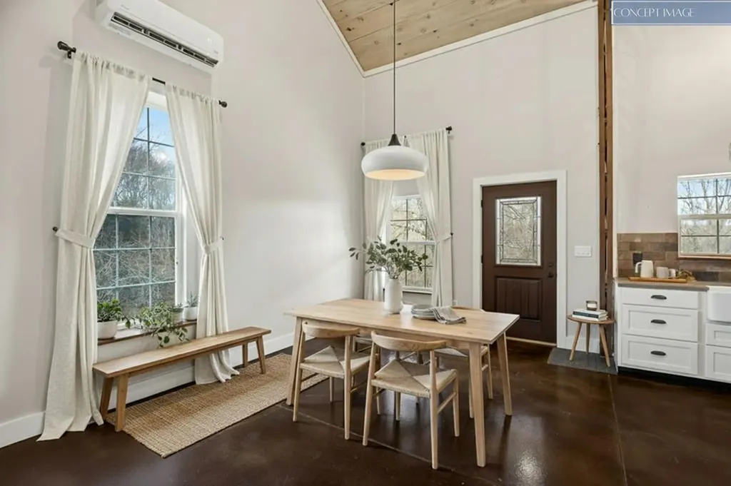 1423 Moodyville Loop Byrdstown TN 38549