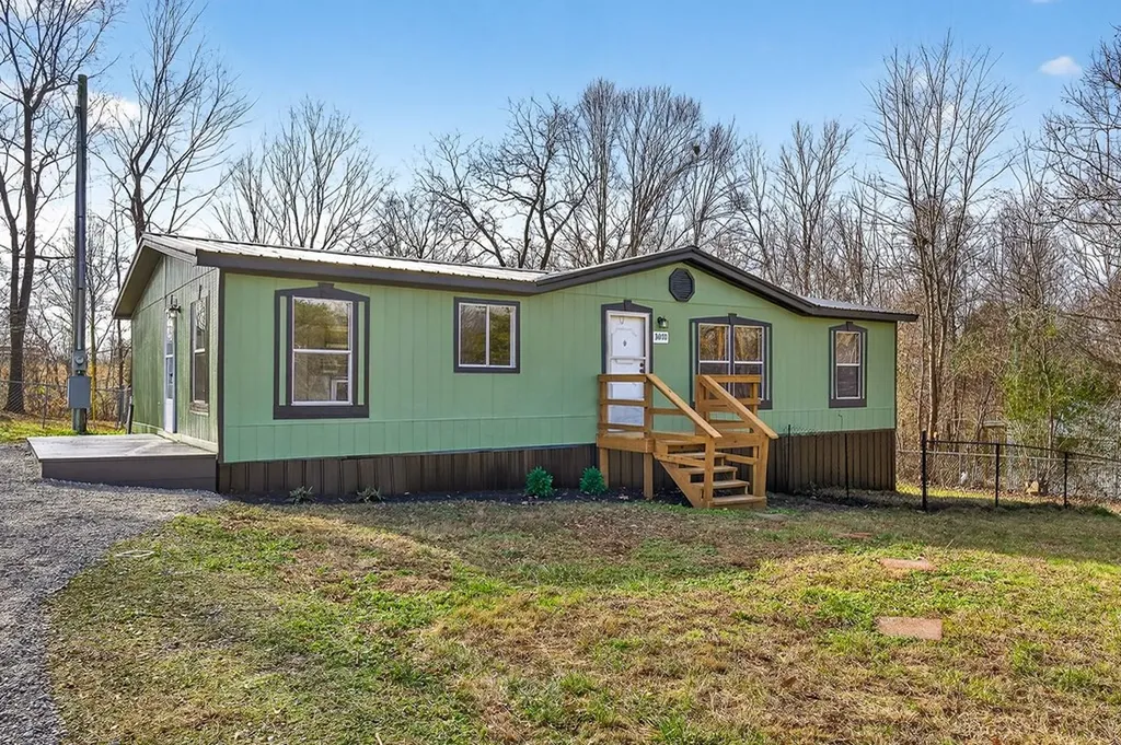 3010 Oakdale Drive Cookeville TN 38501