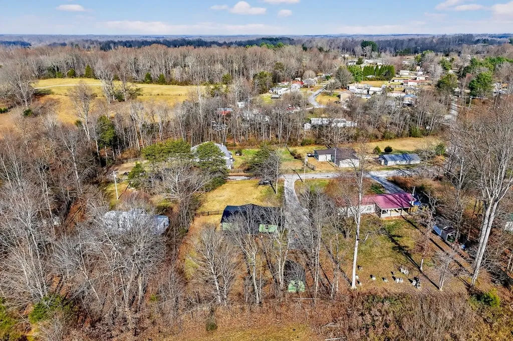 3010 Oakdale Drive Cookeville TN 38501