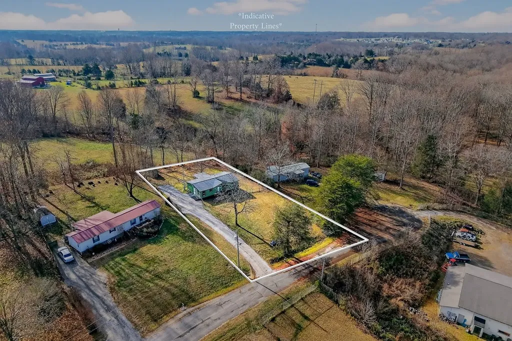 3010 Oakdale Drive Cookeville TN 38501