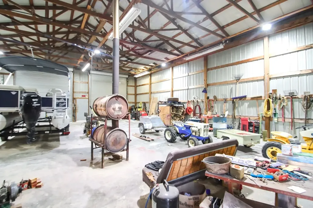 3035 Monterey Highway Sparta TN 38583