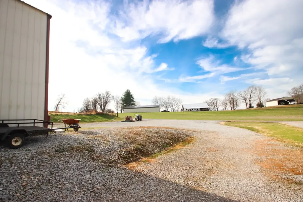 3035 Monterey Highway Sparta TN 38583