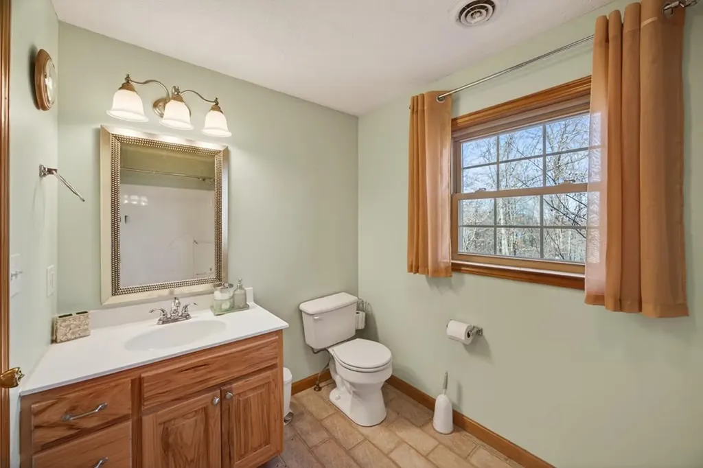 165 Eagle Crest Drive Byrdstown TN 38549