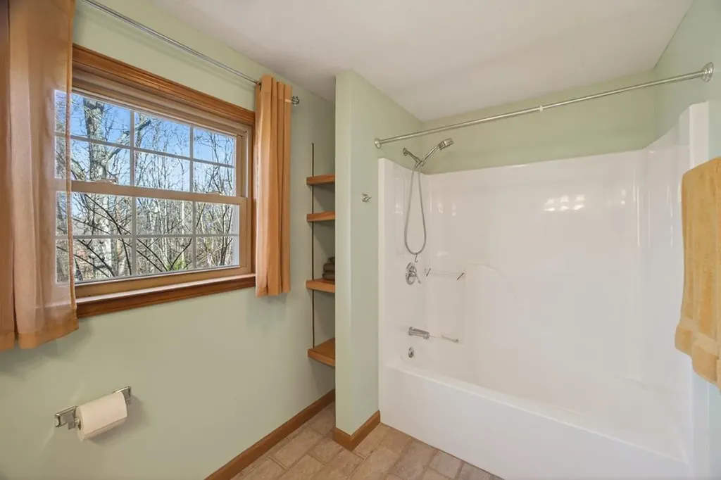 165 Eagle Crest Drive Byrdstown TN 38549