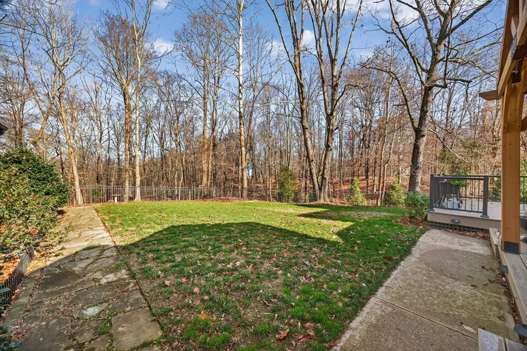 165 Eagle Crest Drive Byrdstown TN 38549